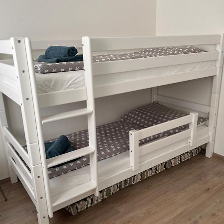 Ferienwohnung Mit Seeblick - Ossiacher See Gerlitzen 赛特朵夫 外观 照片