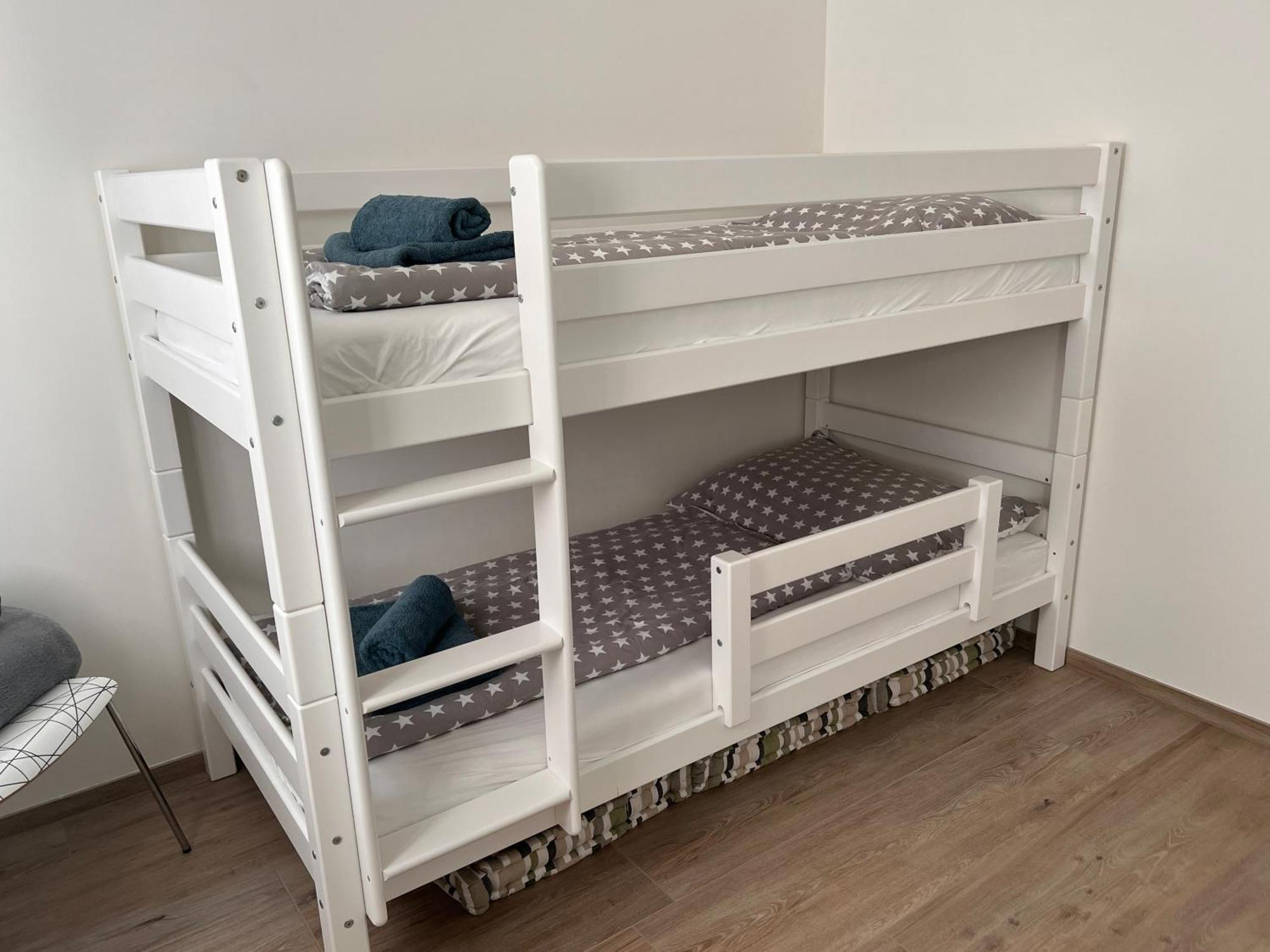 Ferienwohnung Mit Seeblick - Ossiacher See Gerlitzen 赛特朵夫 外观 照片