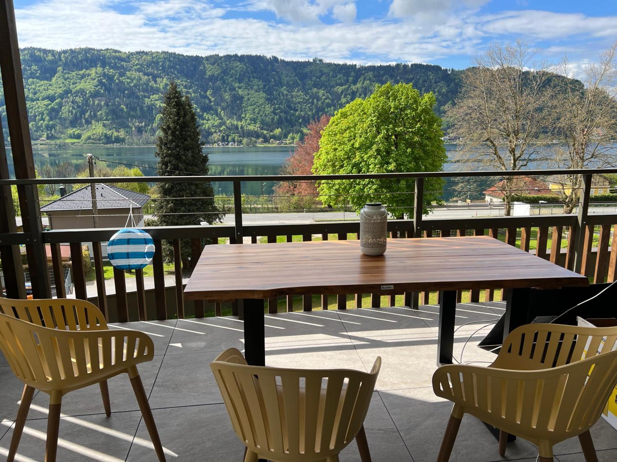 Ferienwohnung Mit Seeblick - Ossiacher See Gerlitzen 赛特朵夫 外观 照片